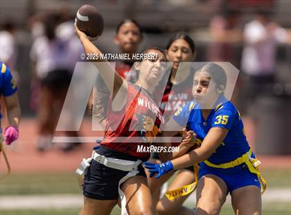 Thumbnail 3 in Bishop Amat vs Wilson photogallery.