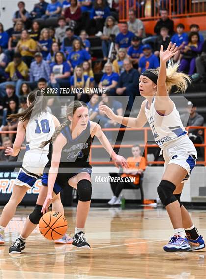 Thumbnail 1 in Bergman vs. Jessieville (AAA 3A State Playoffs first round) photogallery.