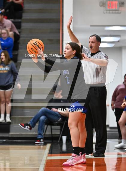 Thumbnail 2 in Bergman vs. Jessieville (AAA 3A State Playoffs first round) photogallery.