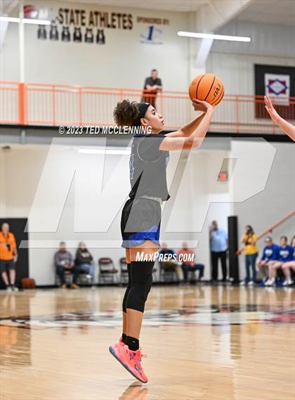 Thumbnail 2 in Bergman vs. Jessieville (AAA 3A State Playoffs first round) photogallery.