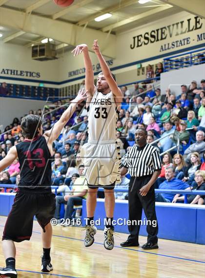 Thumbnail 3 in Piggott vs Charleston (AAA 3A 1st Round) photogallery.