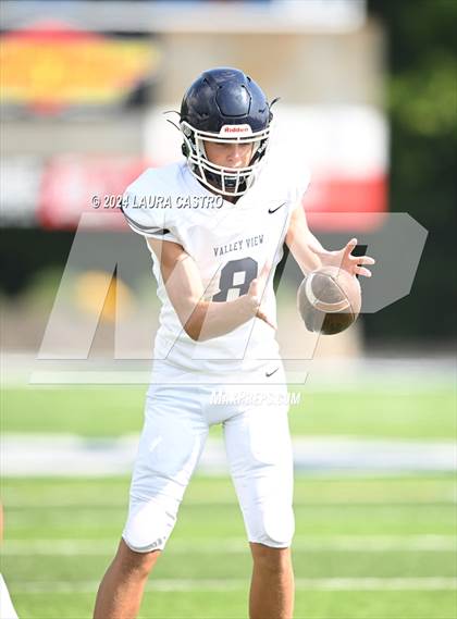 Thumbnail 1 in Coldwater @ Valley View photogallery.