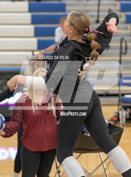 Thumbnail 1 in Katy Taylor vs Cinco Ranch photogallery.