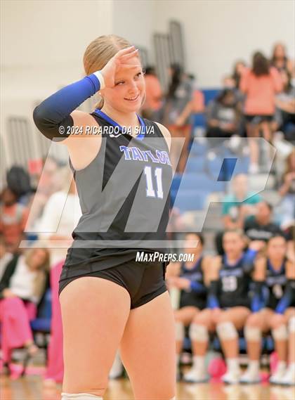 Thumbnail 2 in Katy Taylor vs Cinco Ranch photogallery.