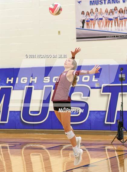 Thumbnail 1 in Katy Taylor vs Cinco Ranch photogallery.
