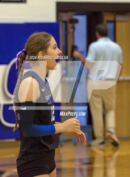 Thumbnail 2 in Katy Taylor vs Cinco Ranch photogallery.