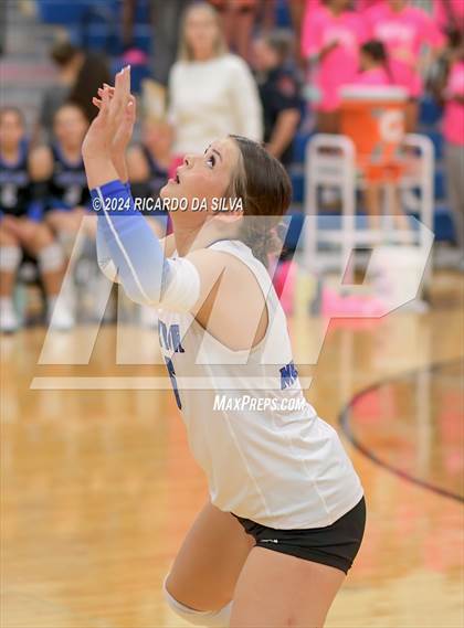 Thumbnail 3 in Katy Taylor vs Cinco Ranch photogallery.