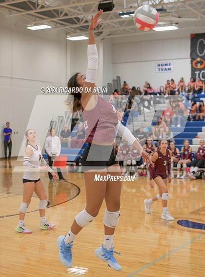 Thumbnail 3 in Katy Taylor vs Cinco Ranch photogallery.