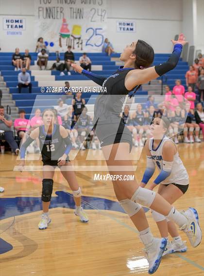 Thumbnail 1 in Katy Taylor vs Cinco Ranch photogallery.