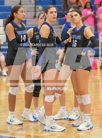 Thumbnail 3 in Katy Taylor vs Cinco Ranch photogallery.