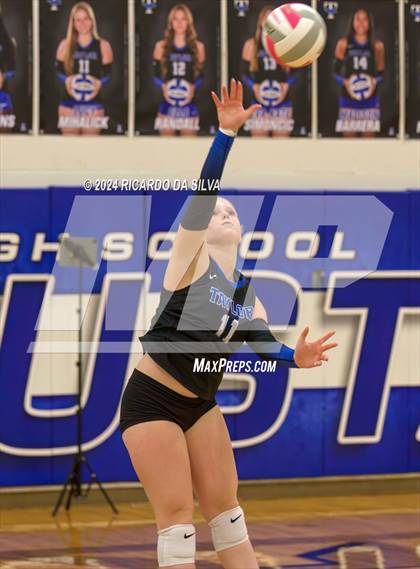 Thumbnail 2 in Katy Taylor vs Cinco Ranch photogallery.