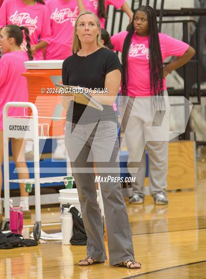 Thumbnail 2 in Katy Taylor vs Cinco Ranch photogallery.
