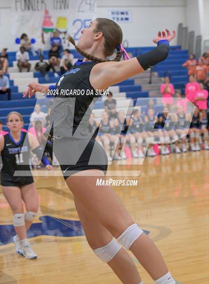 Thumbnail 2 in Katy Taylor vs Cinco Ranch photogallery.