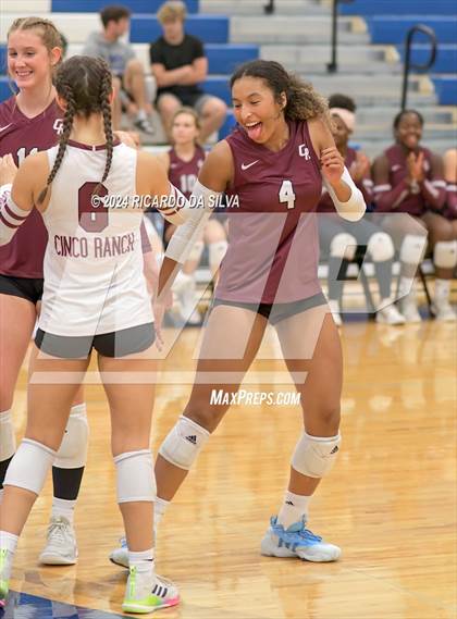 Thumbnail 1 in Katy Taylor vs Cinco Ranch photogallery.