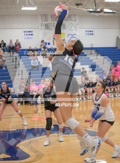 Thumbnail 2 in Katy Taylor vs Cinco Ranch photogallery.