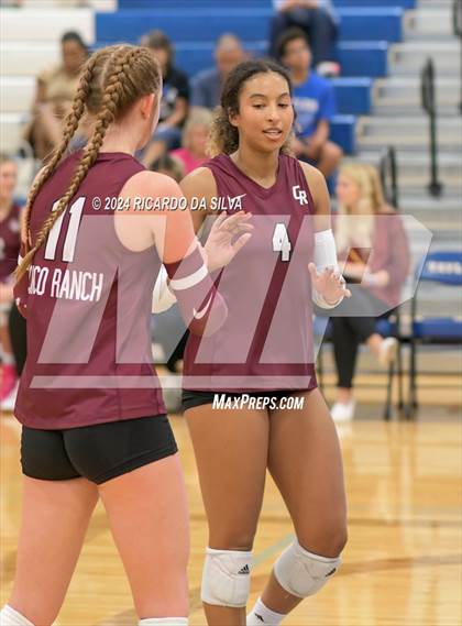 Thumbnail 3 in Katy Taylor vs Cinco Ranch photogallery.