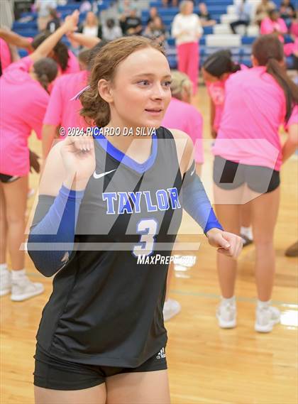 Thumbnail 3 in Katy Taylor vs Cinco Ranch photogallery.
