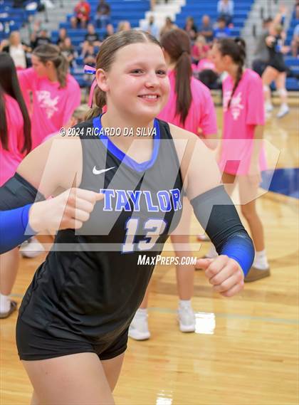 Thumbnail 2 in Katy Taylor vs Cinco Ranch photogallery.
