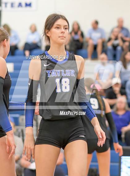 Thumbnail 1 in Katy Taylor vs Cinco Ranch photogallery.