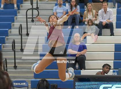 Thumbnail 2 in Katy Taylor vs Cinco Ranch photogallery.