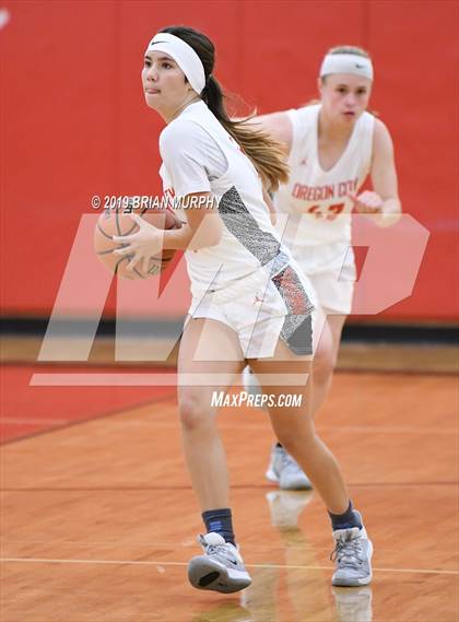 Thumbnail 3 in Jesuit @ Oregon City photogallery.