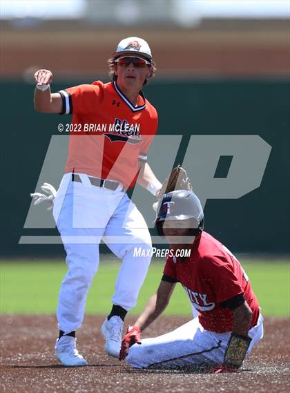 Thumbnail 2 in Trinity @ Aledo (Game 2) photogallery.
