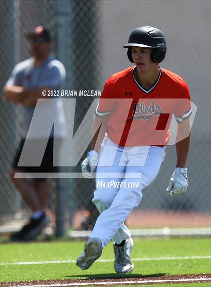 Thumbnail 1 in Trinity @ Aledo (Game 2) photogallery.