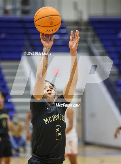 Thumbnail 3 in Tri-Cities vs McDonough (The Dream Challenge)  photogallery.