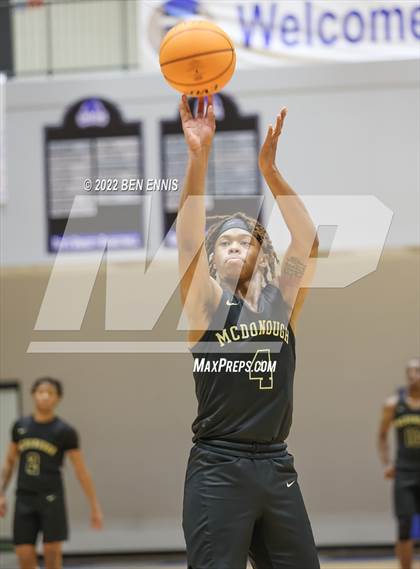 Thumbnail 2 in Tri-Cities vs McDonough (The Dream Challenge)  photogallery.