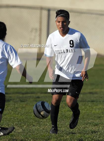 Thumbnail 3 in Villa Park vs Redondo Union (Marina Tournament) photogallery.
