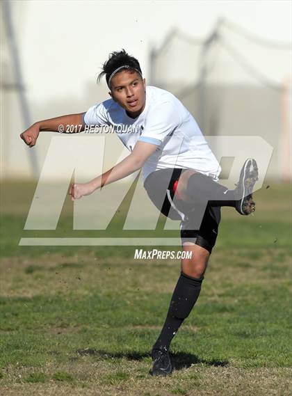 Thumbnail 3 in Villa Park vs Redondo Union (Marina Tournament) photogallery.