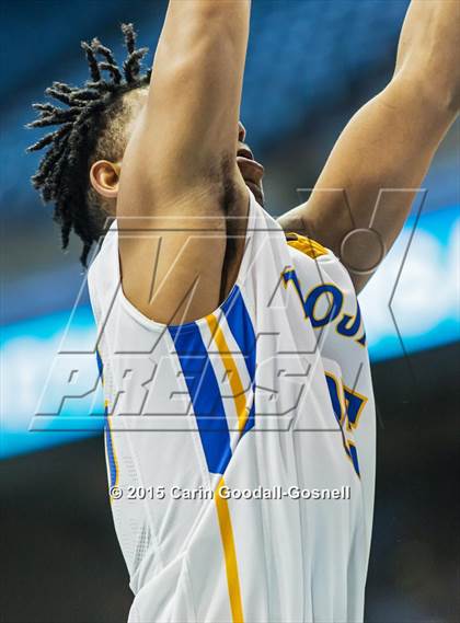 Thumbnail 3 in Ardrey Kell vs Garner Magnet (NCHSAA 4A Final) photogallery.