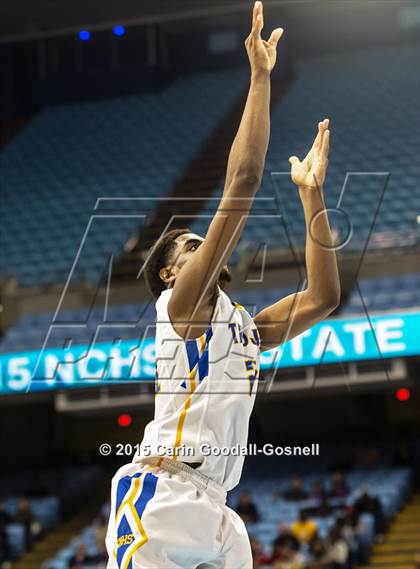 Thumbnail 3 in Ardrey Kell vs Garner Magnet (NCHSAA 4A Final) photogallery.