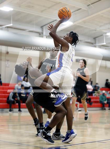 Thumbnail 2 in Chilton County vs Wetumpka (Pike Road Invitational) photogallery.