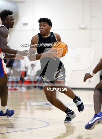 Thumbnail 1 in Chilton County vs Wetumpka (Pike Road Invitational) photogallery.