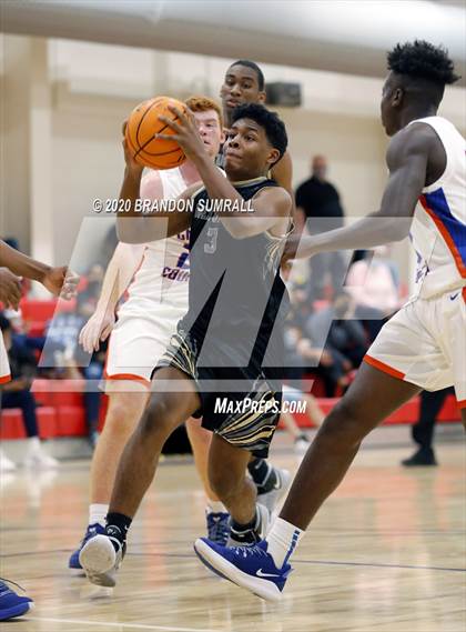 Thumbnail 2 in Chilton County vs Wetumpka (Pike Road Invitational) photogallery.