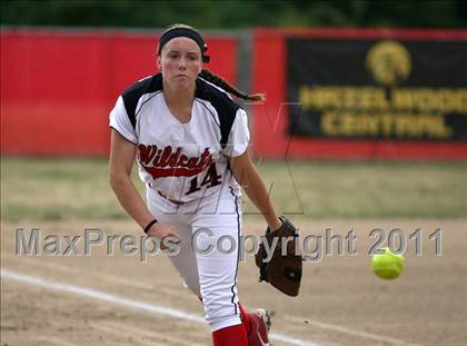 Thumbnail 3 in Fort Zumwalt South @ Hazelwood West photogallery.