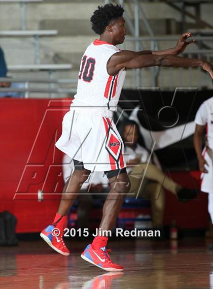 Thumbnail 3 in Cypress Lakes vs. MacArthur (Thanksgiving Hoopfest) photogallery.