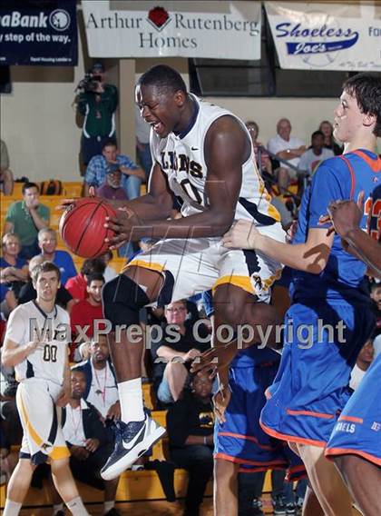 Thumbnail 3 in Prestonwood Christian vs. Bishop Gorman (City of Palms Classic) photogallery.