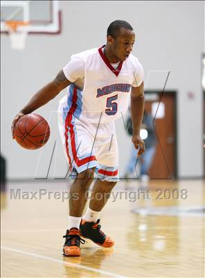 Thumbnail 3 in Dulles vs. Madison (UIL 5A Region 3 Final) photogallery.