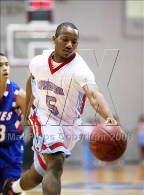 Thumbnail 2 in Dulles vs. Madison (UIL 5A Region 3 Final) photogallery.
