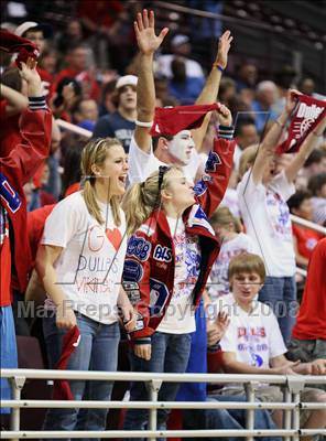 Thumbnail 3 in Dulles vs. Madison (UIL 5A Region 3 Final) photogallery.