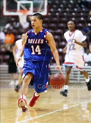 Thumbnail 2 in Dulles vs. Madison (UIL 5A Region 3 Final) photogallery.