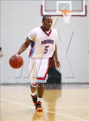Thumbnail 1 in Dulles vs. Madison (UIL 5A Region 3 Final) photogallery.