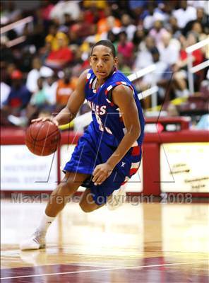 Thumbnail 1 in Dulles vs. Madison (UIL 5A Region 3 Final) photogallery.