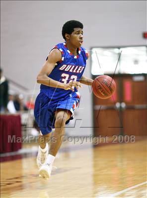 Thumbnail 2 in Dulles vs. Madison (UIL 5A Region 3 Final) photogallery.