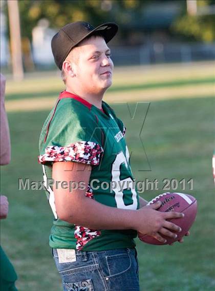 Thumbnail 3 in Abingdon vs Cuba photogallery.