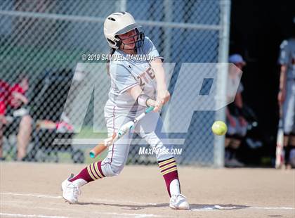 Thumbnail 3 in Barstow vs Venice photogallery.