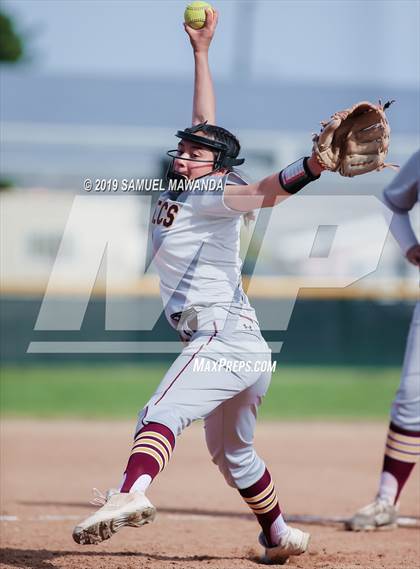Thumbnail 3 in Barstow vs Venice photogallery.