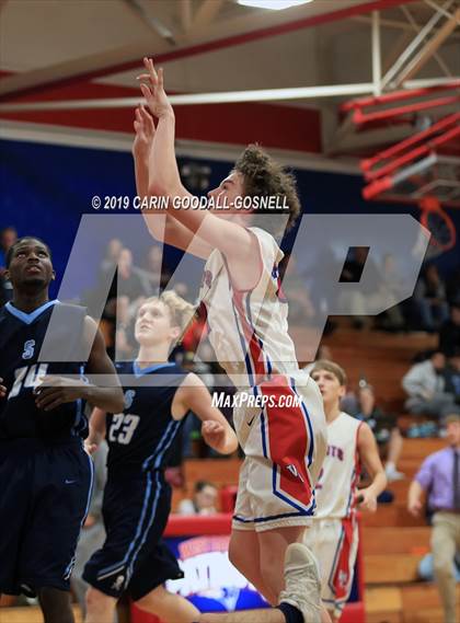 Thumbnail 2 in West Carteret vs Swansboro photogallery.